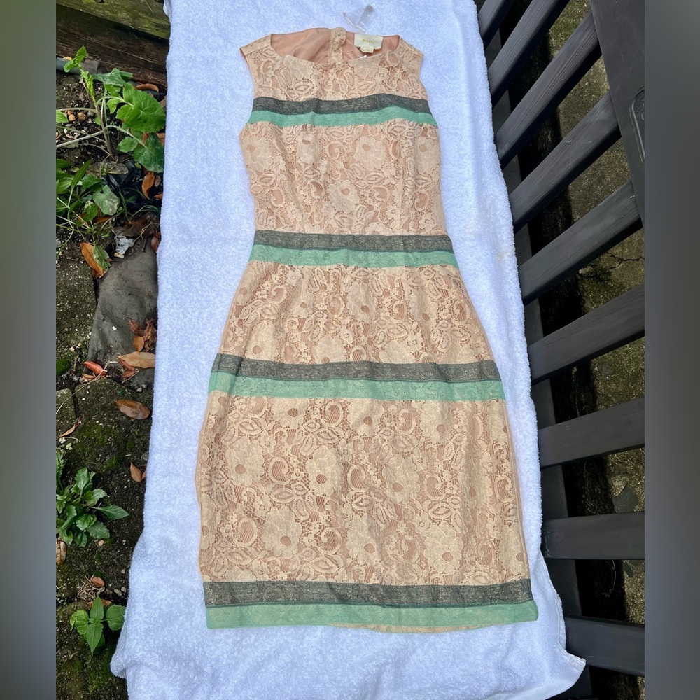 New elegant Anthropologie dress Size 00